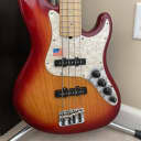 Fender American Deluxe Jazz Bass  2005
