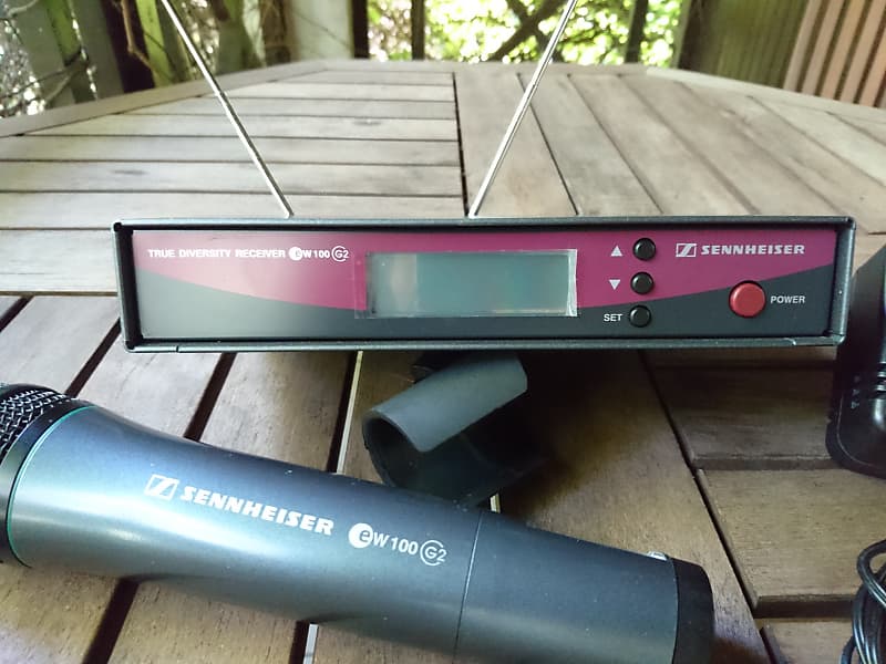Sennheiser EW100 G2 Vocal Set | Reverb Sennheiser EW100 G2 Vocal Set | Reverb