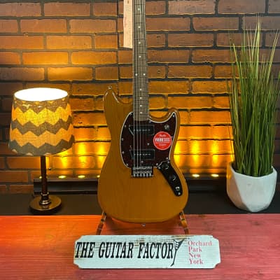 Fender Player Mustang 90 Pau Ferro Fingerboard Electric Guitar Aged Natural image 1