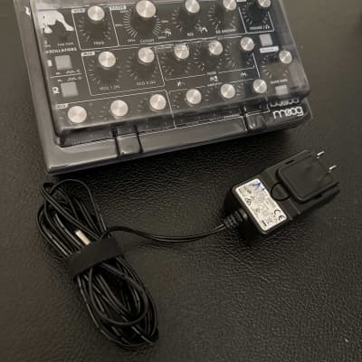 Moog minitaur store no sound