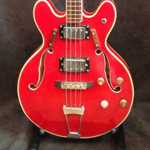 KENT 800 series ca 1965 Cherry Red image 1