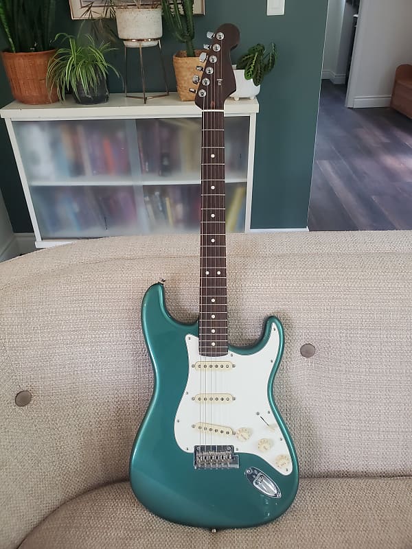 Fender Limited Edition Professional Rosewood Neck