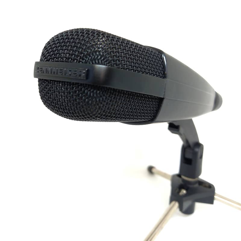 Sennheiser MD 421-U Cardioid Dynamic Microphone | Reverb Canada