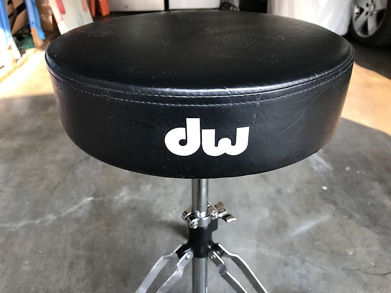 DW Round Drum Throne with Vise Memory Lock Chrome Reverb