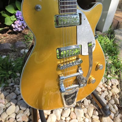 Gretsch G5236T Pro Jet Electromatic Silver Sparkle with