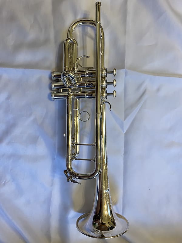 Used S.E. Shires Professional Trumpet image 1