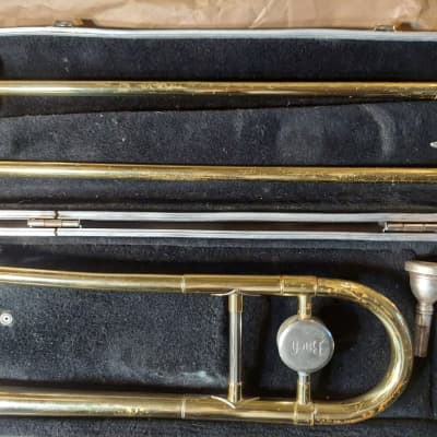 Bach TB300 Tenor Trombone, Made in USA, with case and mouthpiece image 4