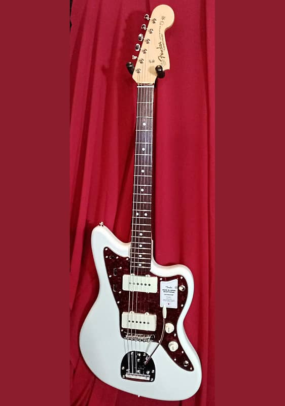 Fender Japan JD21 Traditional II Jazzmaster 2021 Olympic