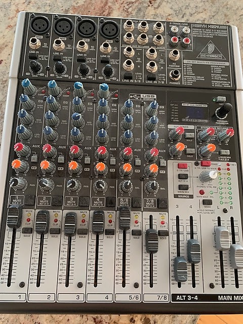 Behringer Xenyx X1204USB Mixer with USB Interface