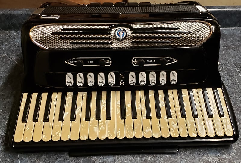Vintage Giulietti F115 Piano Accordion 1960's Reverb