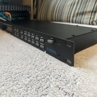 Alesis QuadraVerb 20k Bandwidth Simultaneous Digital Effects Processor 1990s - Black image 2