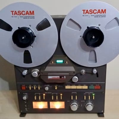 TASCAM 32 1/4 2-Track Reel to Reel Tape Recorder