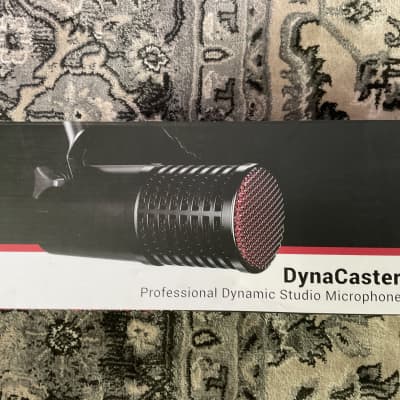 sE Electronics DynaCaster Professional Dynamic Studio Microphone image 10