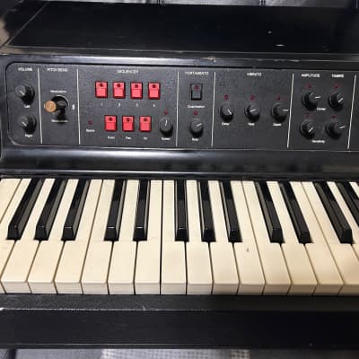 DK (Digital Keyboards Inc.) Synergy 1982 - Black image 2