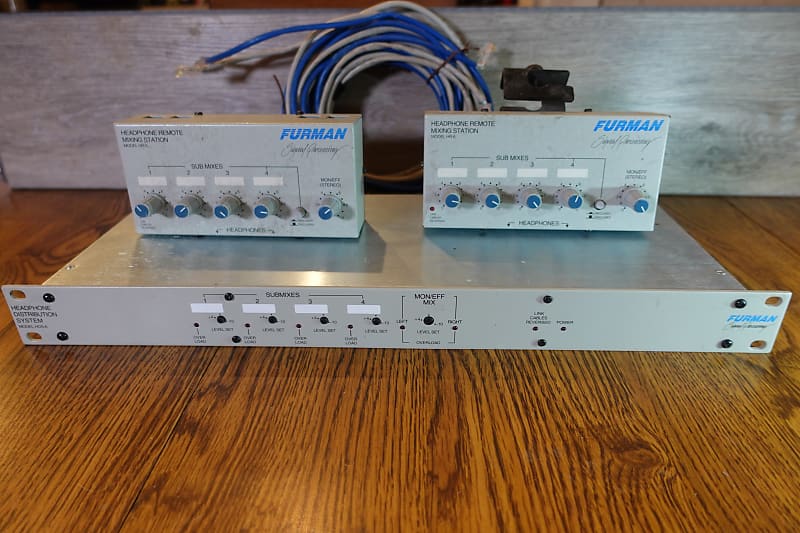 Furman HDS6 Headphone Distribution System 2000s White Reverb