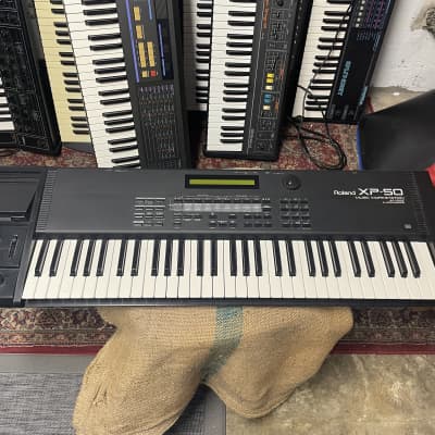 Clavier synthétiseur Roland XP-80 occasion