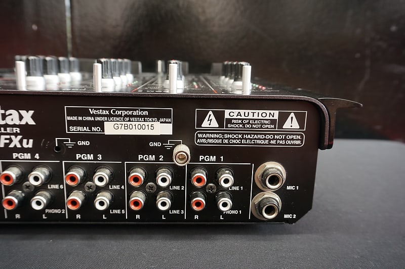 Vestax VMC-004FXu Four Channel Mixing Controller W/ Effects