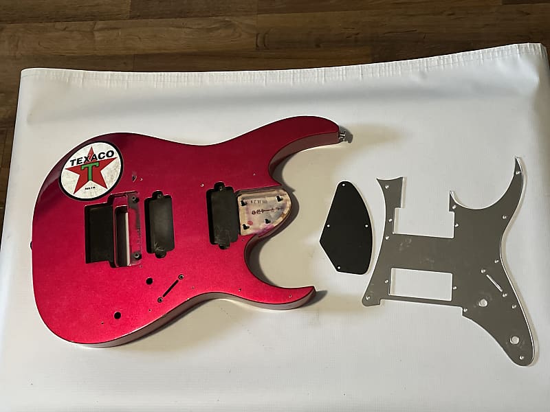 Ibanez RG7420 フジゲン製 Ibanez RG Series RG7420 with Tremolo 7-String Electric