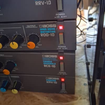 Boss Micro System Rack BMR-5 mit fünf Micro Rack Series Effektgeräte Mitte 80ger - Schwarz image 6