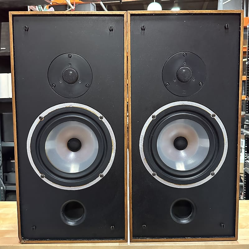 Rogers LS 7 Bookshelf Loud Speakers 8 Ohms England Audiophile 100 Watts  			