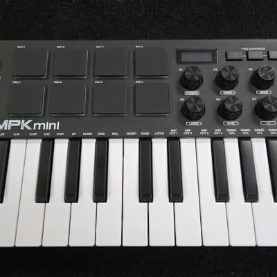 Akai MPK Mini MKIII 25-Key MIDI Controller 2020 - Present - Black