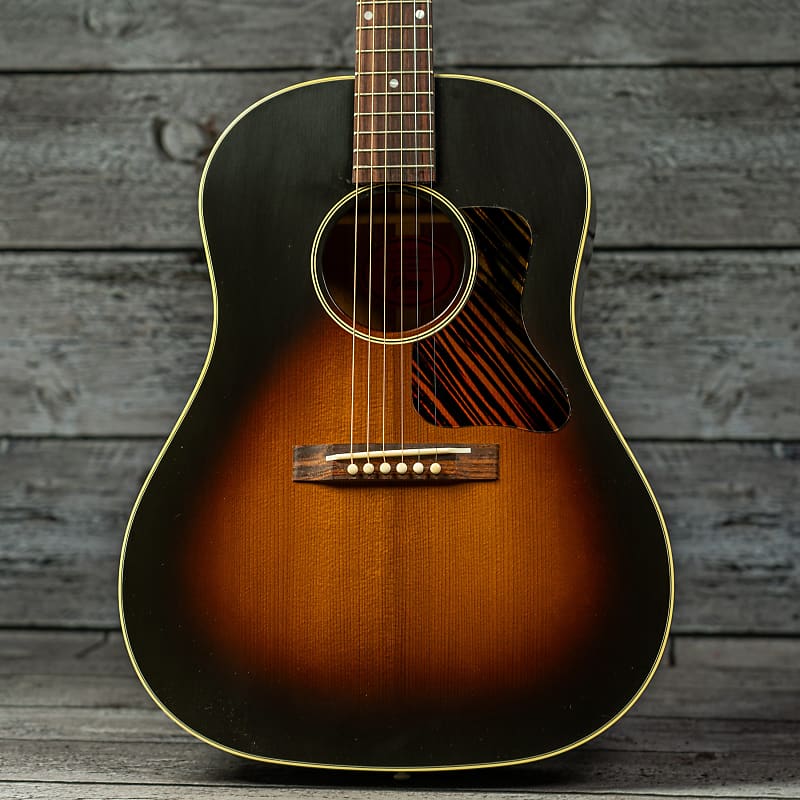 Gibson J-35 1936 カスタムショップ　アディロンダックトップ！美品 Gibson J-35 1936 カスタムショップ アディロンダックトップ！美