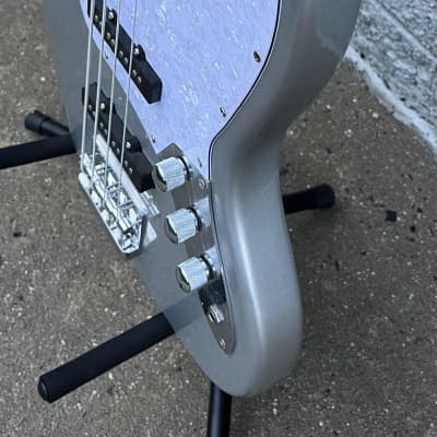 GAMMA Custom Bass Guitar J23-04, 4-String Beta Model, QuickSilver Metallic image 5