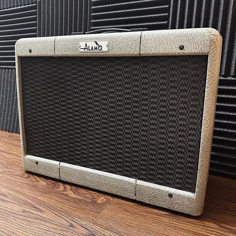 Alamo Montclair 1960 2x10 Guitar Amp Model 5 5E3 | Reverb