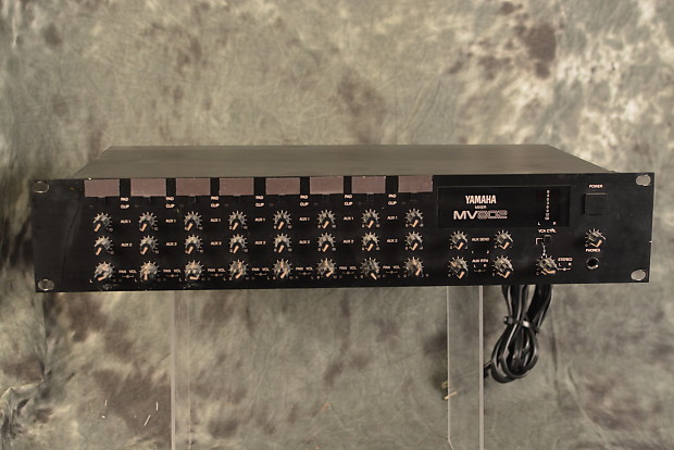 Yamaha MV-802 8 channel Professional Rack mount Line Mixer w