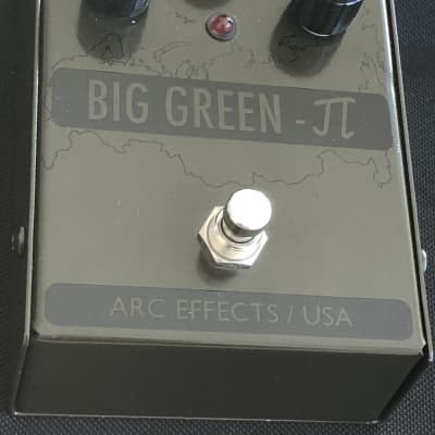 ARC Effects Big Green Pi (Russian Big Muff) | Reverb