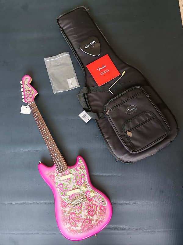 ギター Char Mustang Pink Paisley Char Mustang® Pink Paisley– zicca.net
