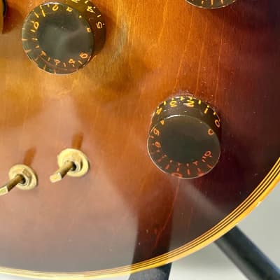 Gibson Les Paul Artist 1979 - 1981 - Antique Sunburst (Factory Moog circuit) image 12