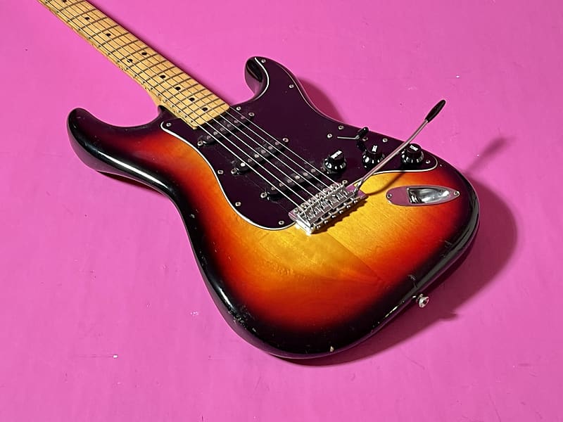Tokai Silver Star 1980 “lawsuit model” 3-color sunburst | Reverb