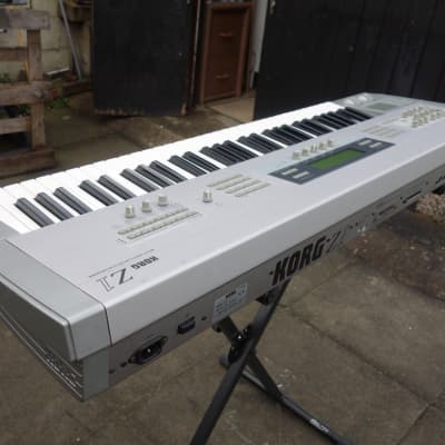 Korg Z1 Synth Japan/1997 (serviced + new battery + manual)