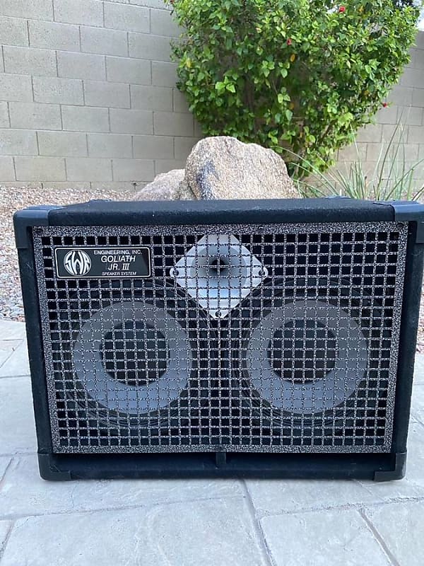 SWR Goliath Jr III 2x10 Bass Reverb
