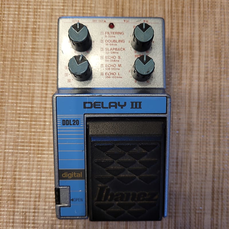 Ibanez DDL20 Digital Delay III 1980s - Blue Label