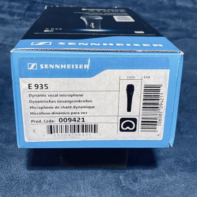 Sennheiser e935 Handheld Cardioid Dynamic Vocal Microphone Sennheiser e935 Handheld Cardioid Dynamic Vocal Microphone