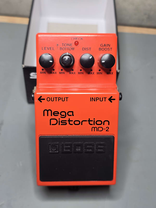 Boss MD-2 Mega Distortion