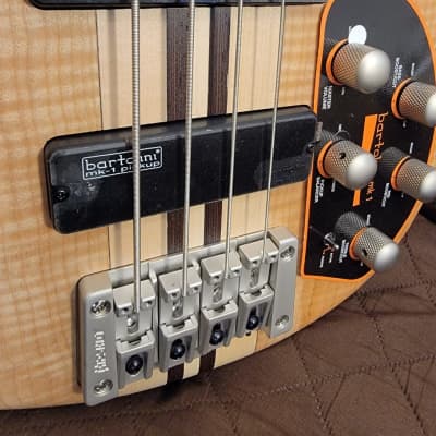 Cort A4PLUSFMMHOPN Figured Maple Top Mahogany Body 5pcs Maple Neck 4-String Electric Bass Guitar image 9