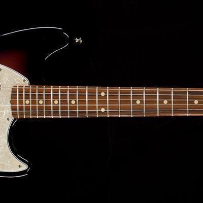 Fender Vintera '60s Mustang 3-Color Sunburst - MX21561239-7.35 lbs image 2
