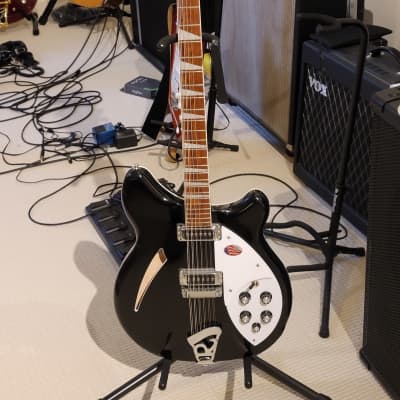 Rickenbacker  360/12   2020 12-String Electric Guitar JetGlo 2020 - Black image 2