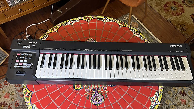 Roland RD-64 デジタルピアノ　RD64 Roland RD-64 Digital Piano | Guitar Center