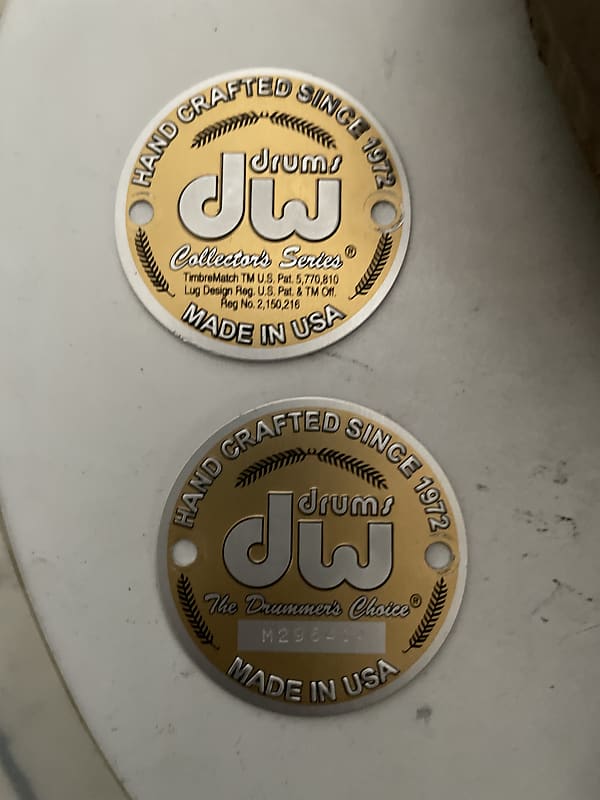 DW Collectors drum badge pair gold floor Tom bass snare | Reverb