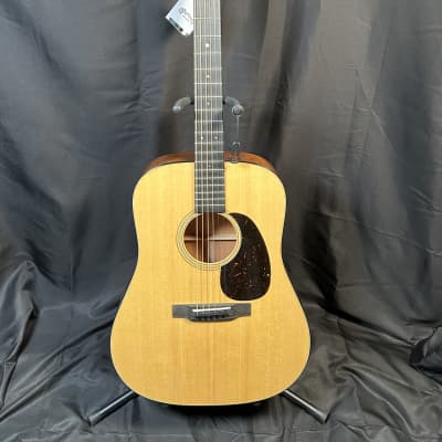 Martin D-18 Acoustic Guitar-Natural image 3