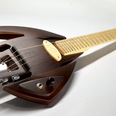 Murray Kuun Avanti electric ukulele 2022 mahogany stained image 4