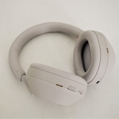 Sony WH-1000XM5 Wireless Noise-Canceling Over-the-Ear Headphones image 5