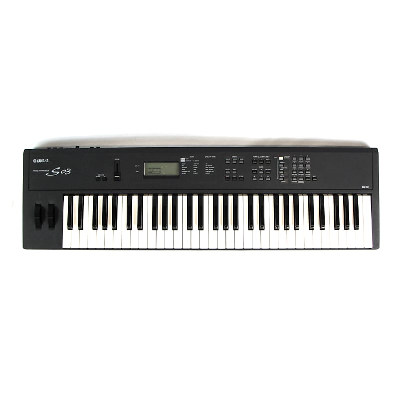 Yamaha S03 Synthesizer 2001 - Black W/ Power Supply image 1
