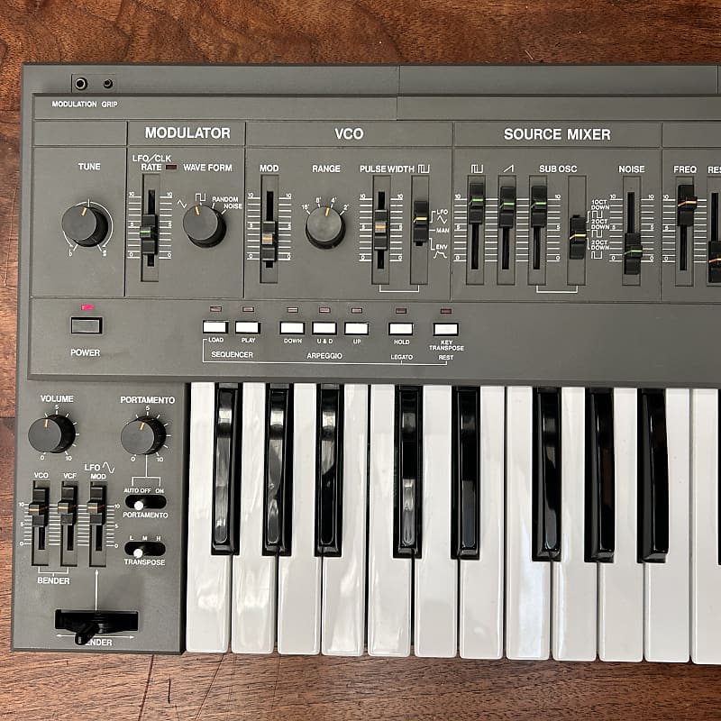 Roland SH-101 Monophonic Analog Synthesizer | Reverb