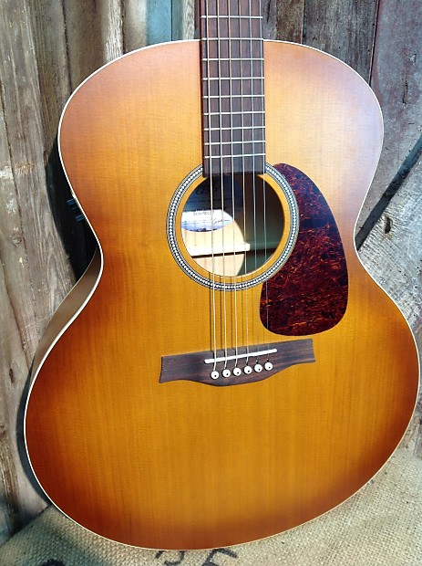 Seagull mini jumbo guitar deals
