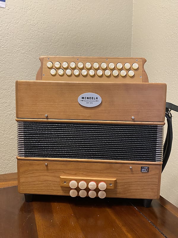 McNeela 3 Voice B/C 23 Accordion 2020 Wood | Reverb